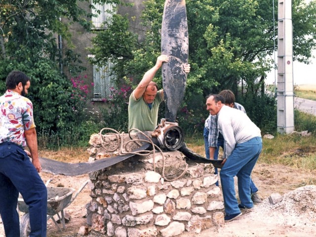 Mémorial en construction