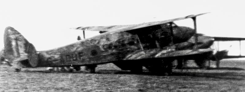 De Havilland DRAGON G-ADUF sur le terrain de Vraux en 1939